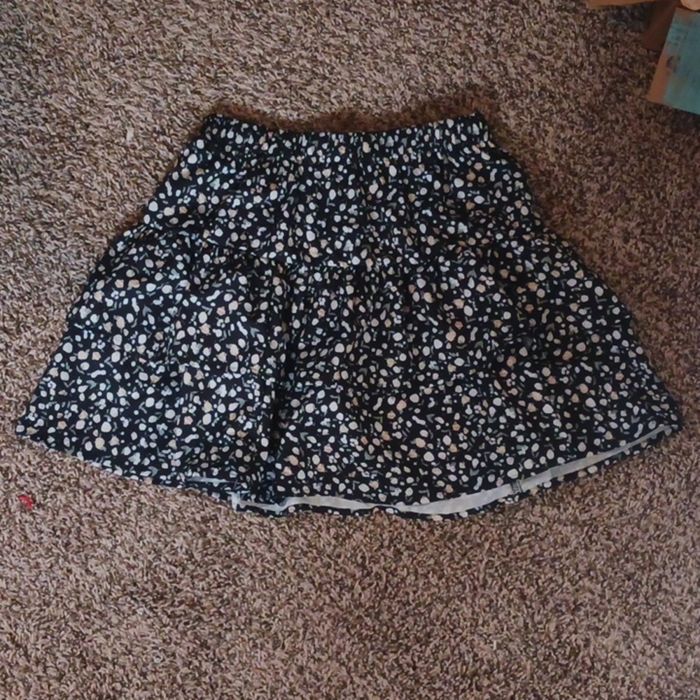 Black and white floral skirt
